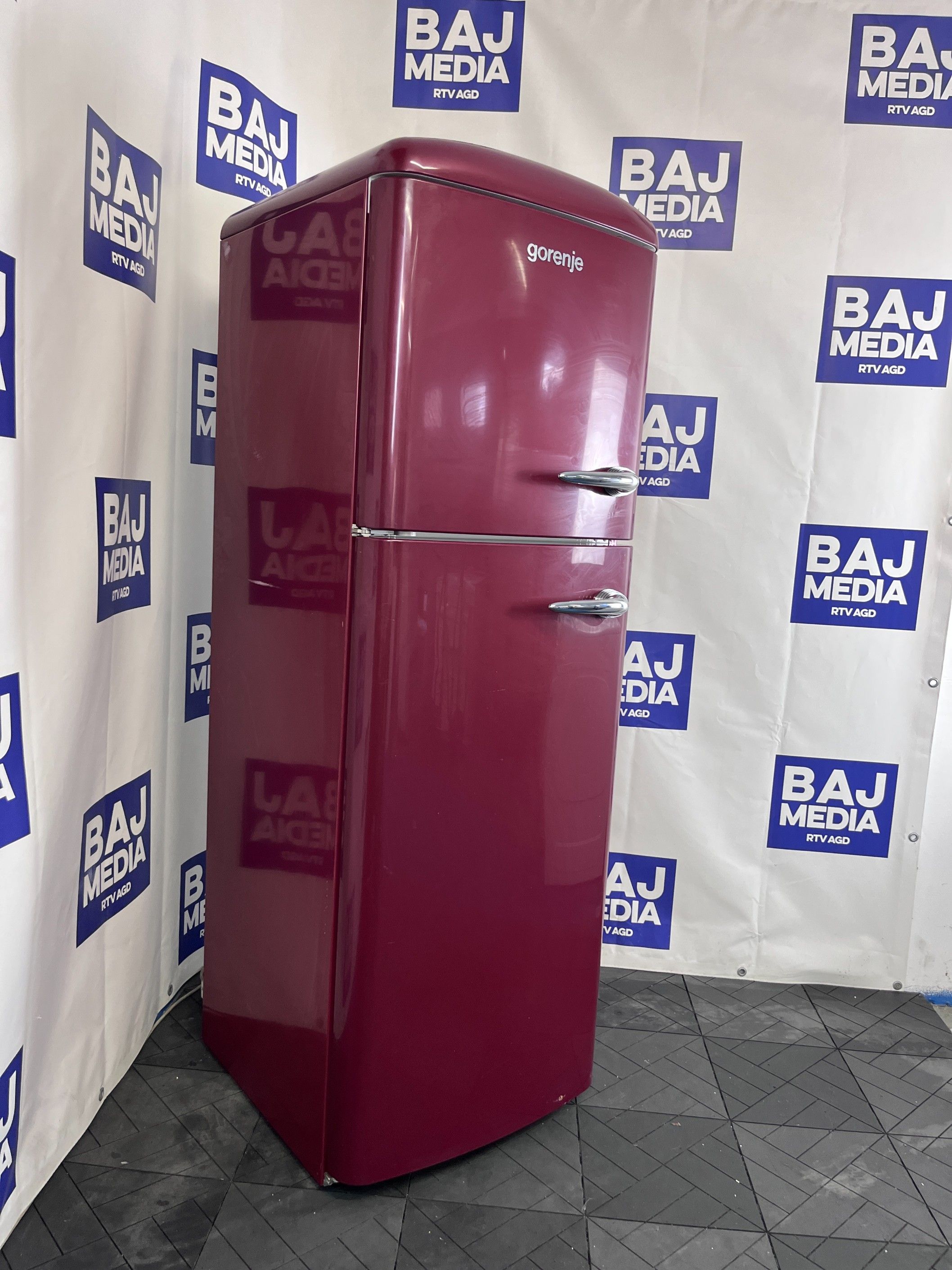 Lodówka Gorenje Retro 173Cm/ Klas A+ /Dostawa/3Mscgwarancja
