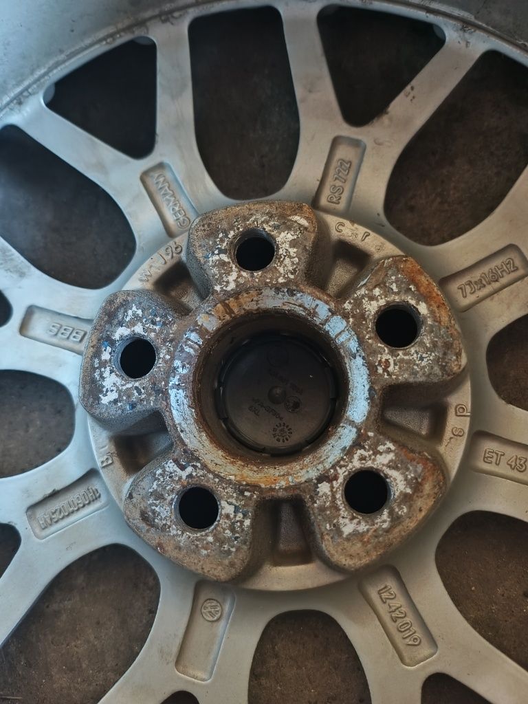 Felgi bbs 16 z oponami