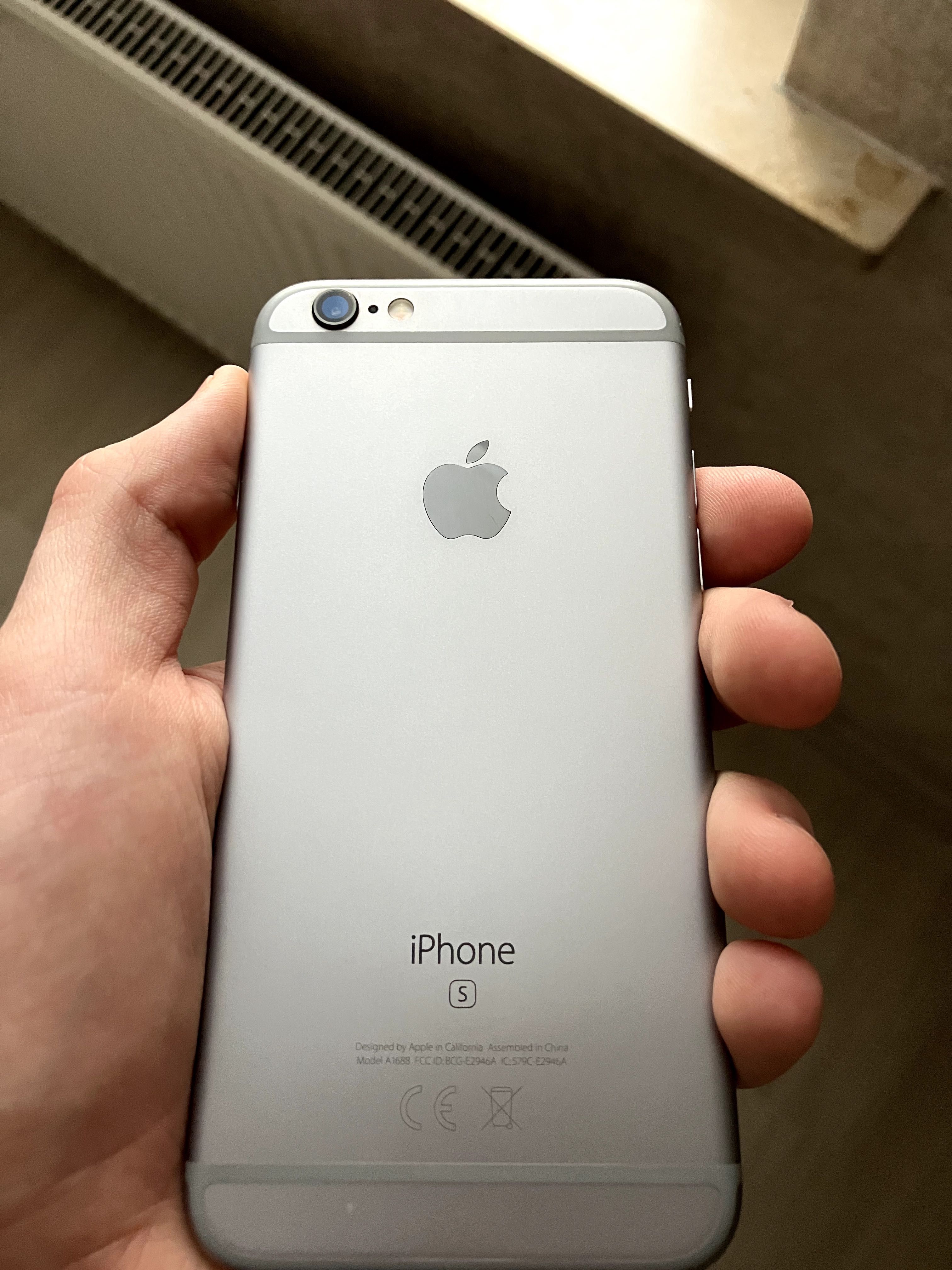 Sprzedam iPhone 6s 32 GB