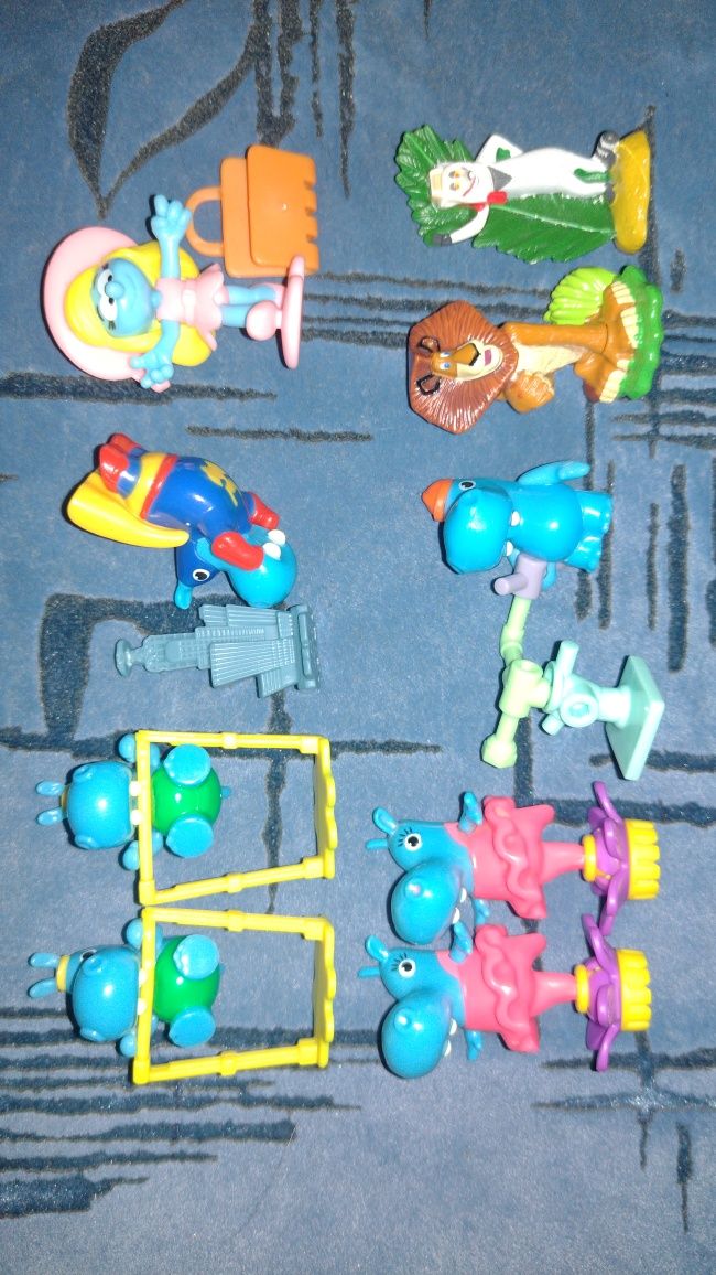 Игрушки из киндеров