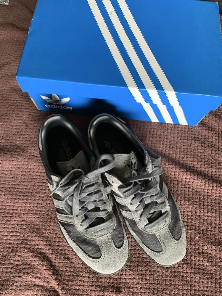 Sprzedam adidasy org