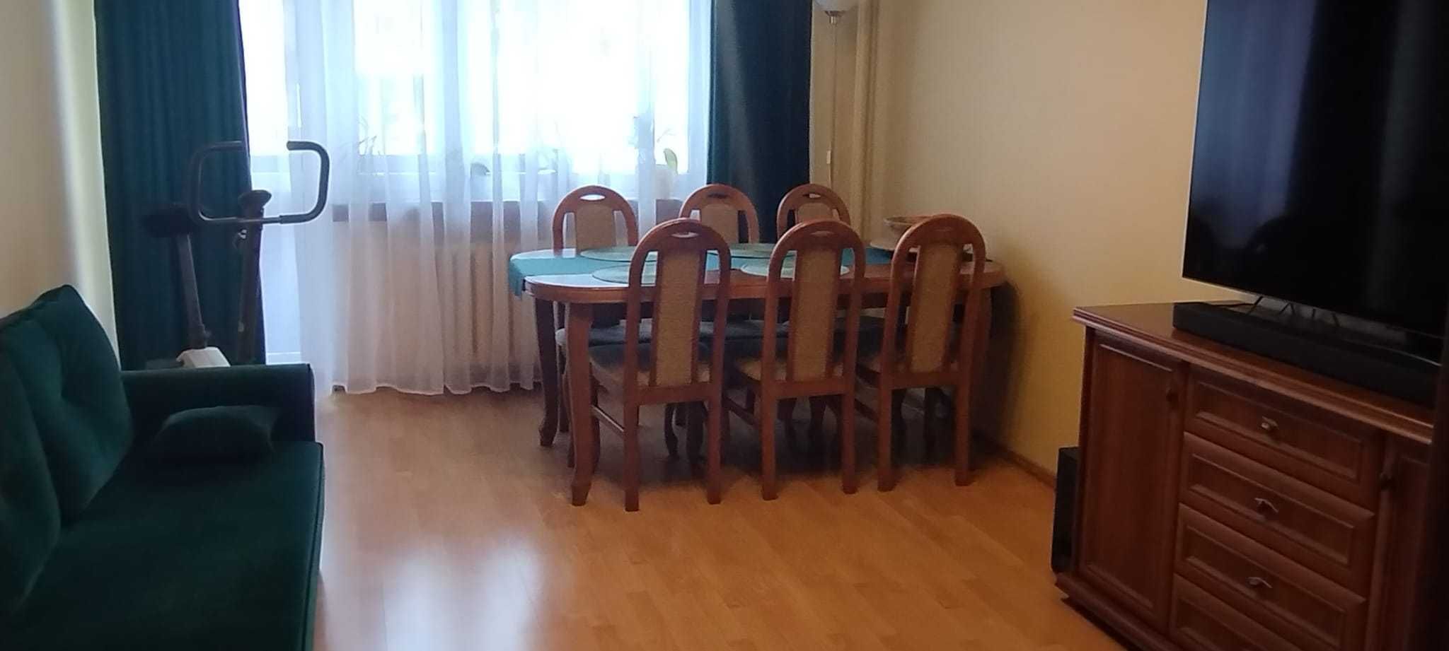 Zamienię za dopłatą na mniejsze, ewentualnie sprzedam.