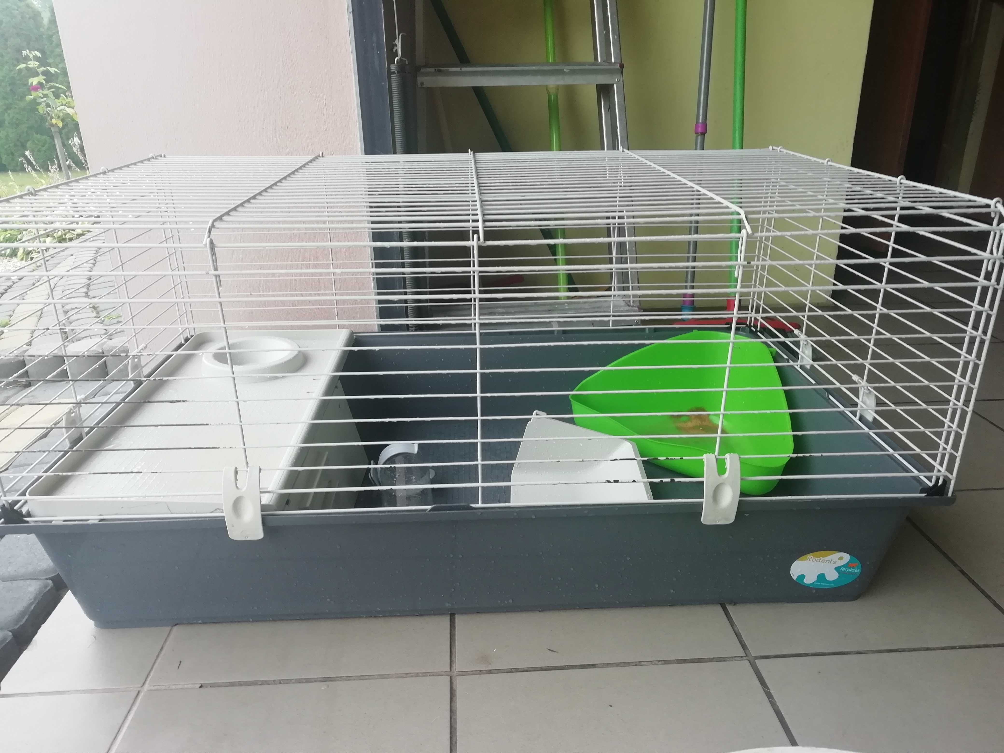Klatka dla królika z wyposażeniem 95x55