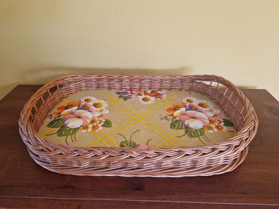 Wiklinowe  kosze,tace