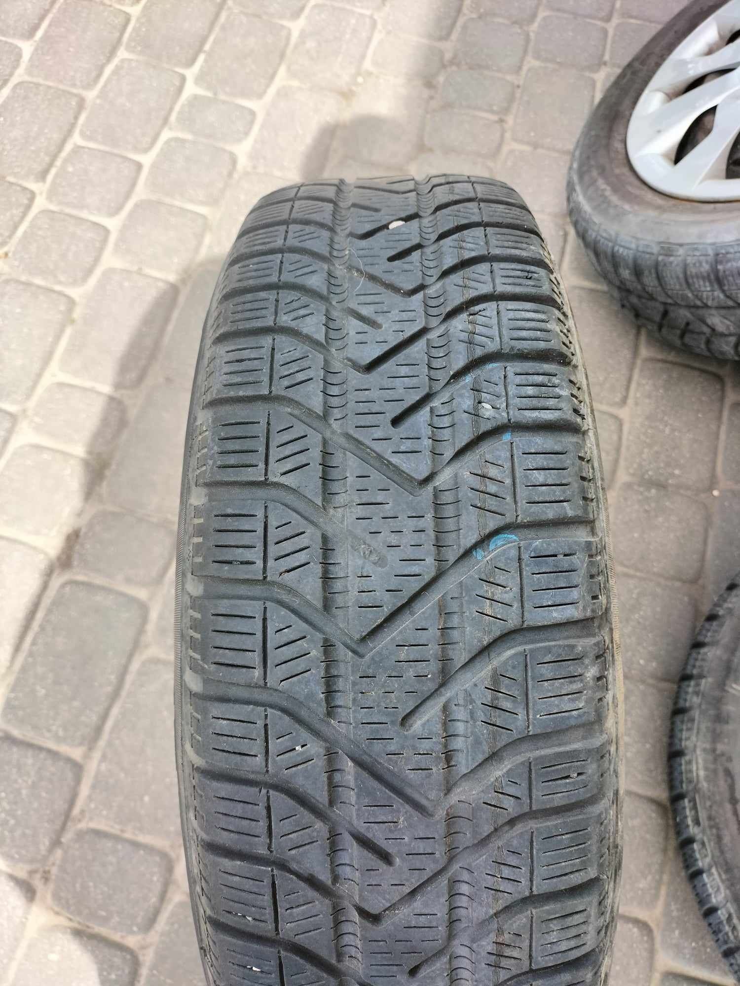 Koła toyota 175/16 R15