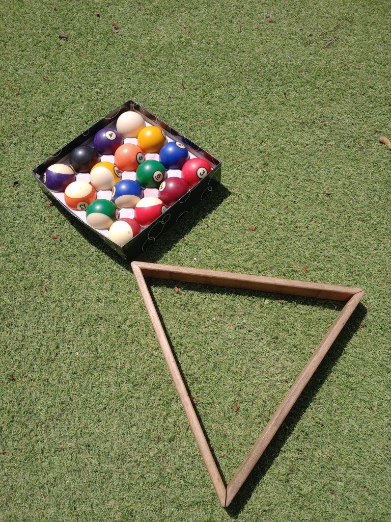 Mesa de snooker bem estimada