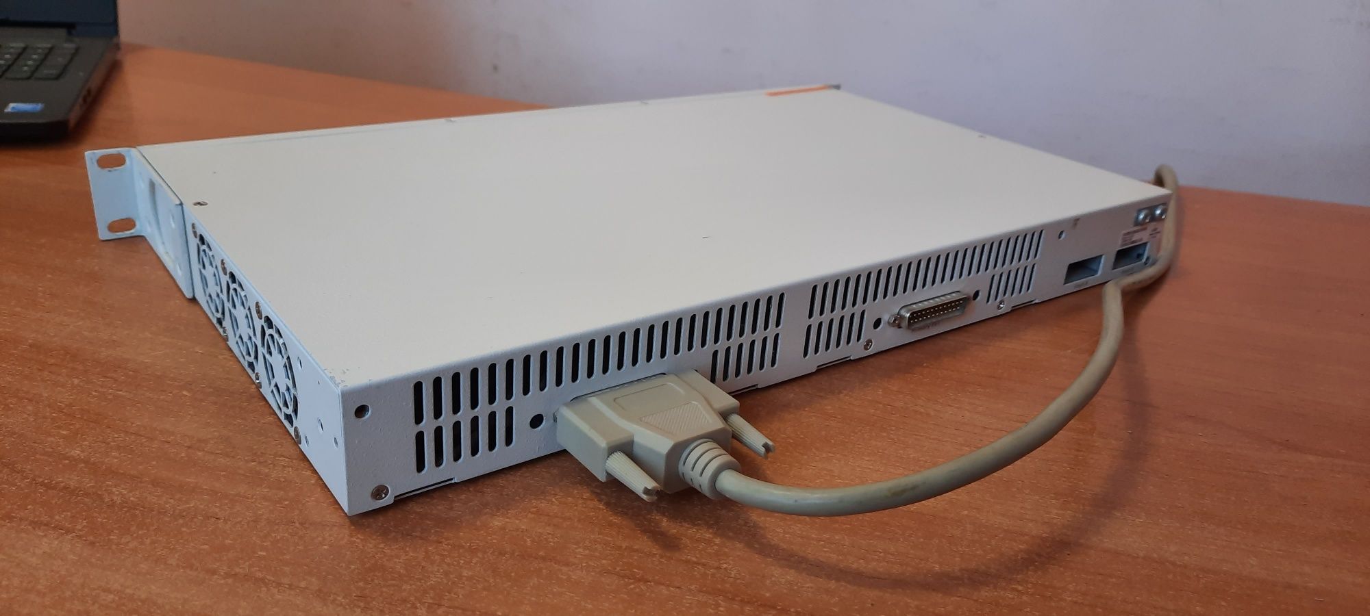 Коммутатор switch Alcatel-Lucent 6850-U24X