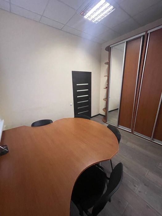 Здам 2 к.38 м.м.Університет,м.Вокзальна-8 хв.пішки