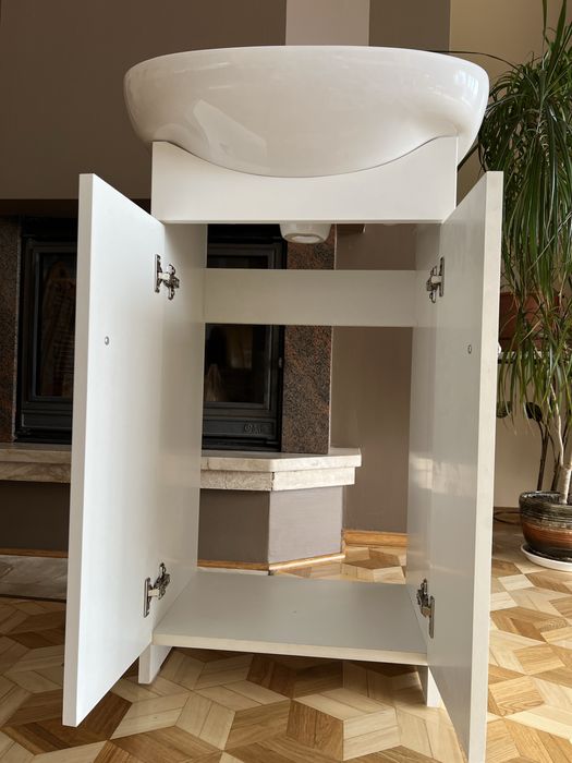 Umywalka z szafką nowa