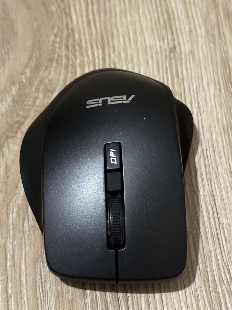 Myszka asus.                      .
