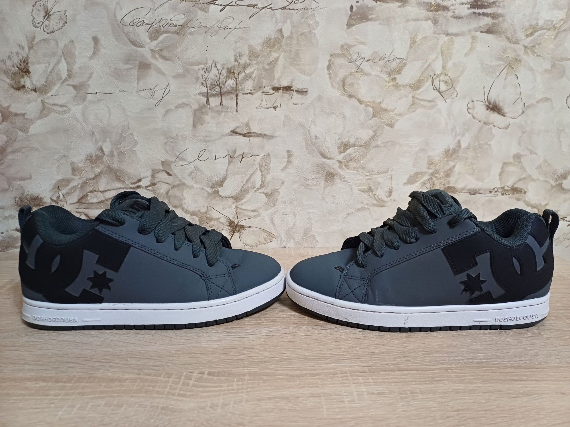Продам кросівки DC shoes Graffit