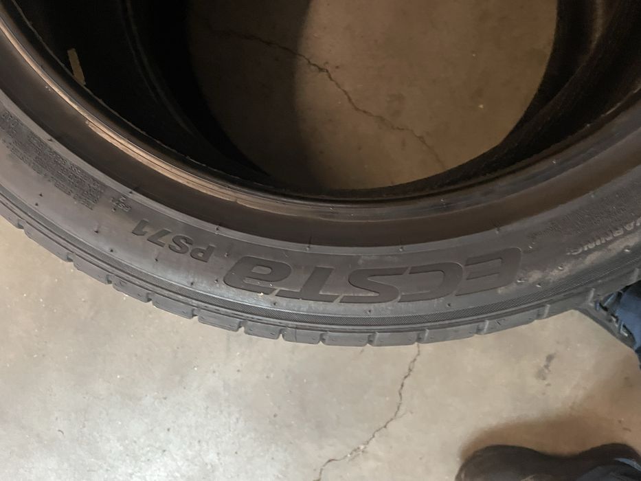 215/45R18 Pneus 100% do piso