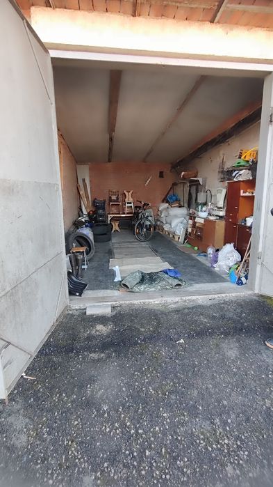 Продам гараж з підвалом