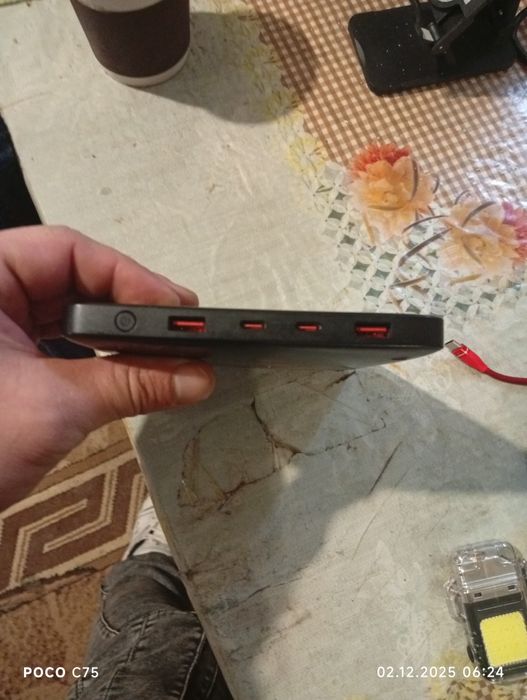 Павер банк басеус