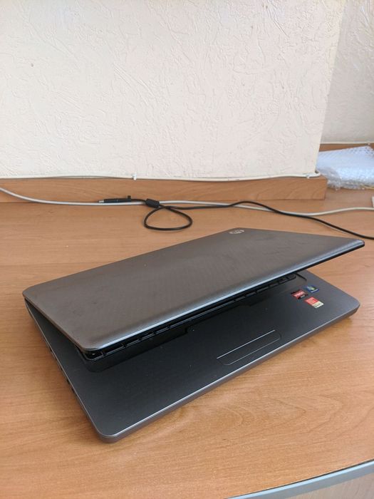 Ноутбук  HP G62 4/128 Gb