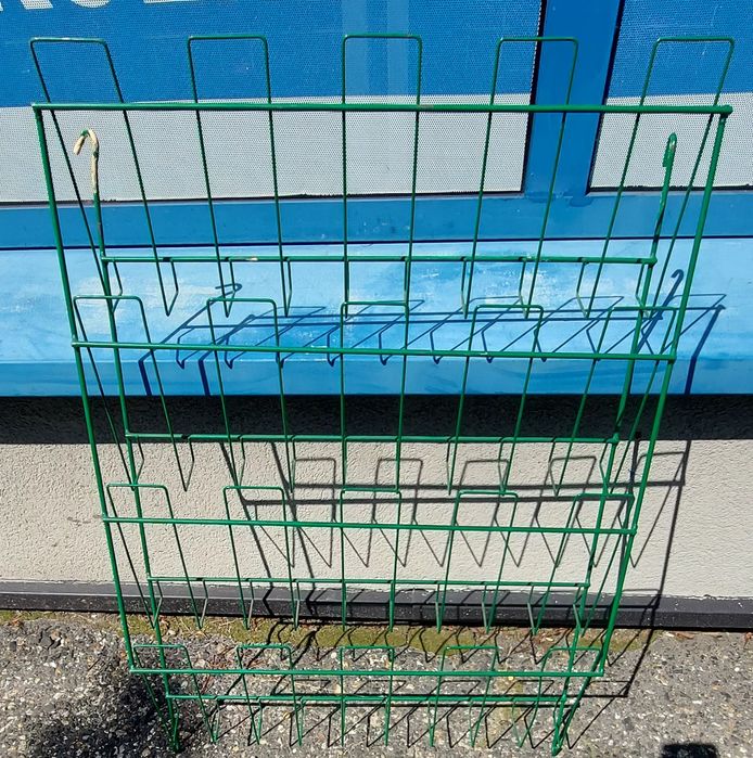 Regał metalowy rozkładany plus dwa regały zawieszane