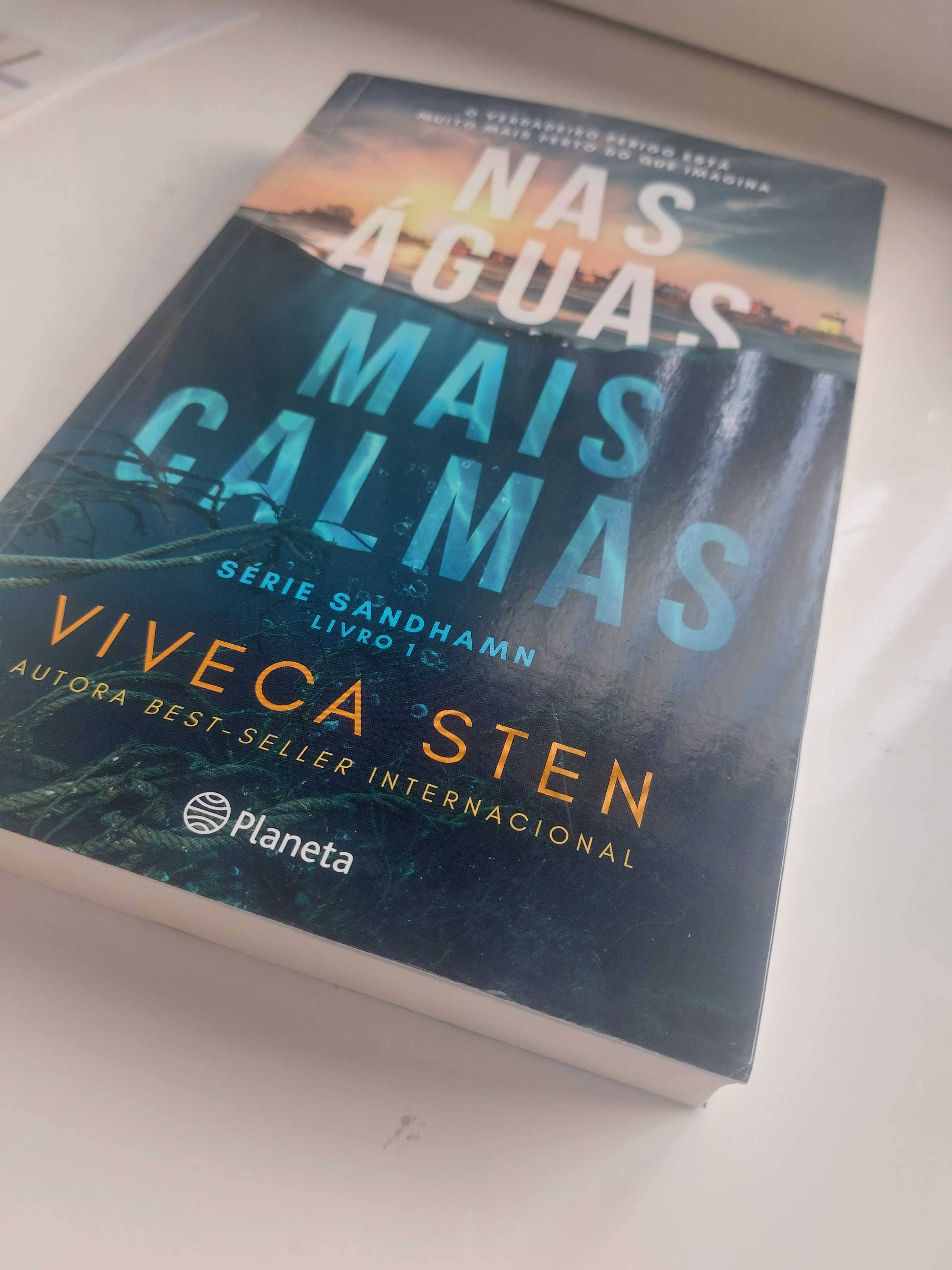 Nas águas mais calmas de Viveca Sten