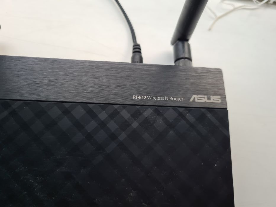 Роутер Asus rt n12
