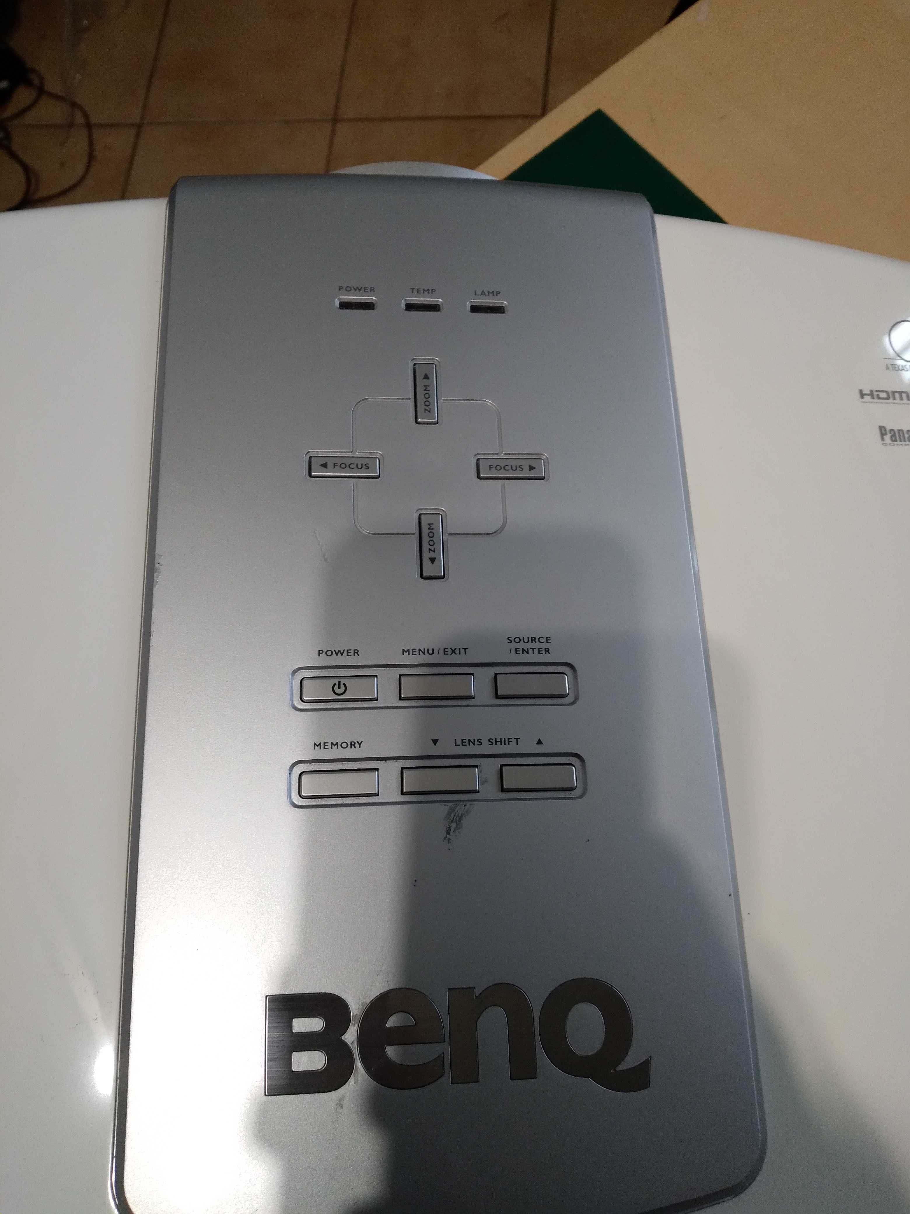 Projektor Benq model W10000 DLP PC KINO