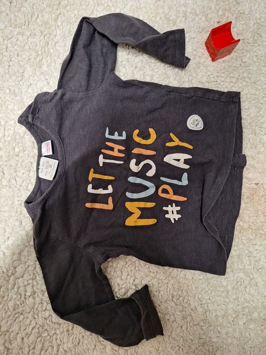 bluzka/ long z guziczkami dla dzieci- fanów muzyki- Zara