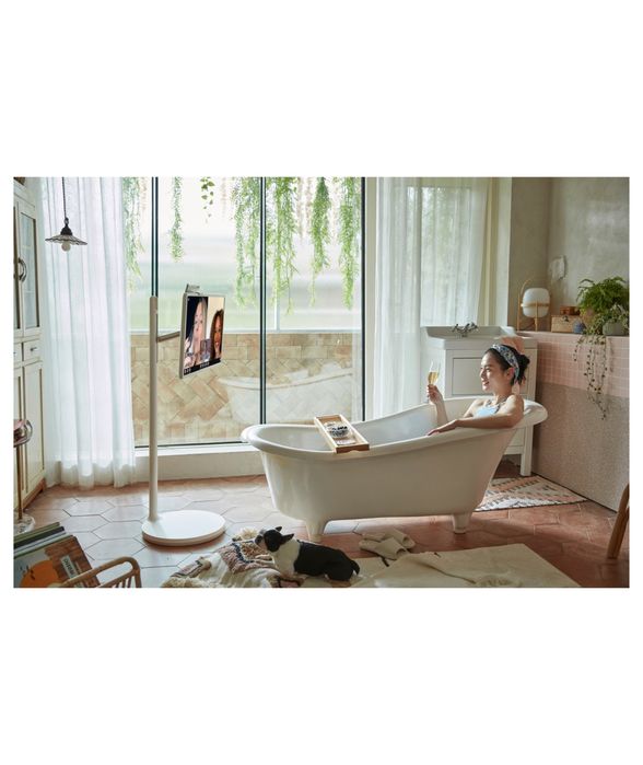 Tv ekran bezprzewodowy LG akumulatorowy- idealny na targi i marketing!