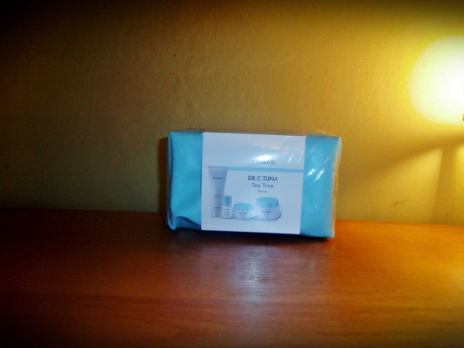 Zestaw Dr.C.Tuna Tea Tree Series Farmasi