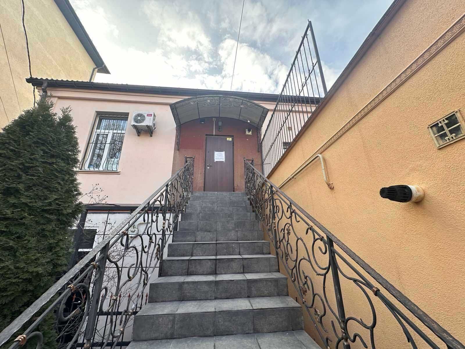Продаж офісного приміщення в Центрі міста