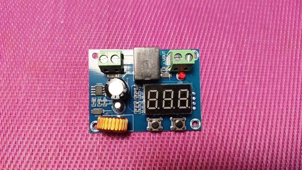 Контроллер разряда аккумуляторной батареи XH-M609