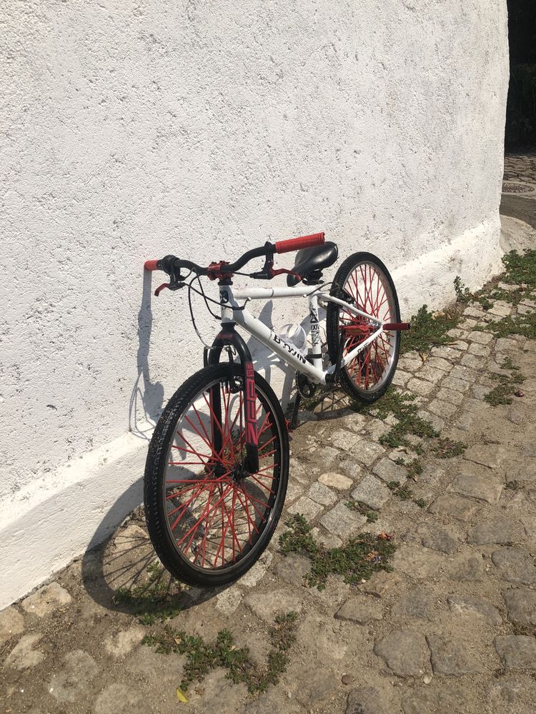 Vendo bicicleta aro 24