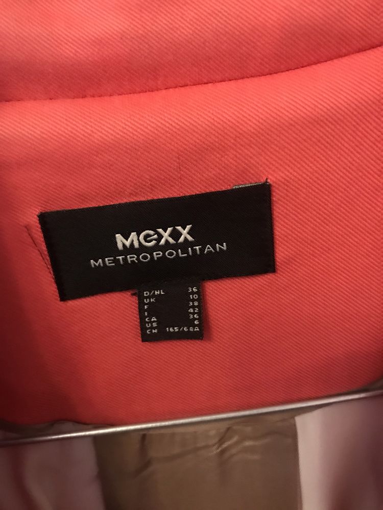 Супер!!!Новый деловой женский костюм с юбкой MEXX, 36 размер