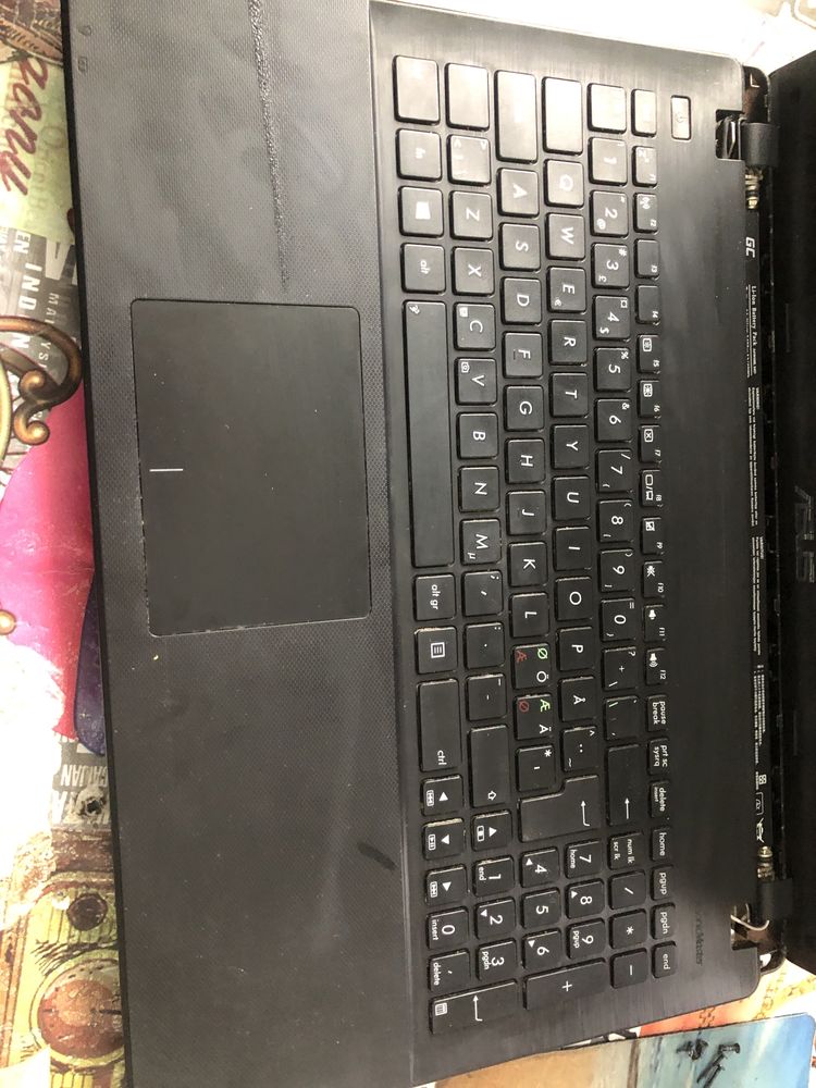 Розборка ноутбука Asus X551C