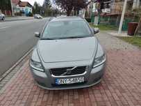 Samochód Volvo V50