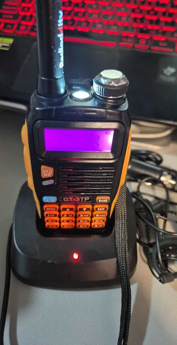 Radiotelefon krótkofalówka dwupasmowa UHF/VHF krótkofalówka