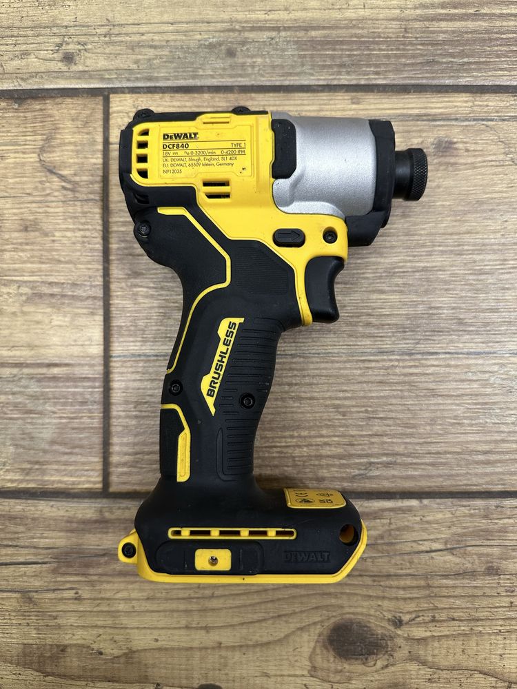 Zakrętarka udarowa DeWalt DCF840 - 2022r.