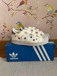 Ténis Adidas Superstar cf c novos para menina