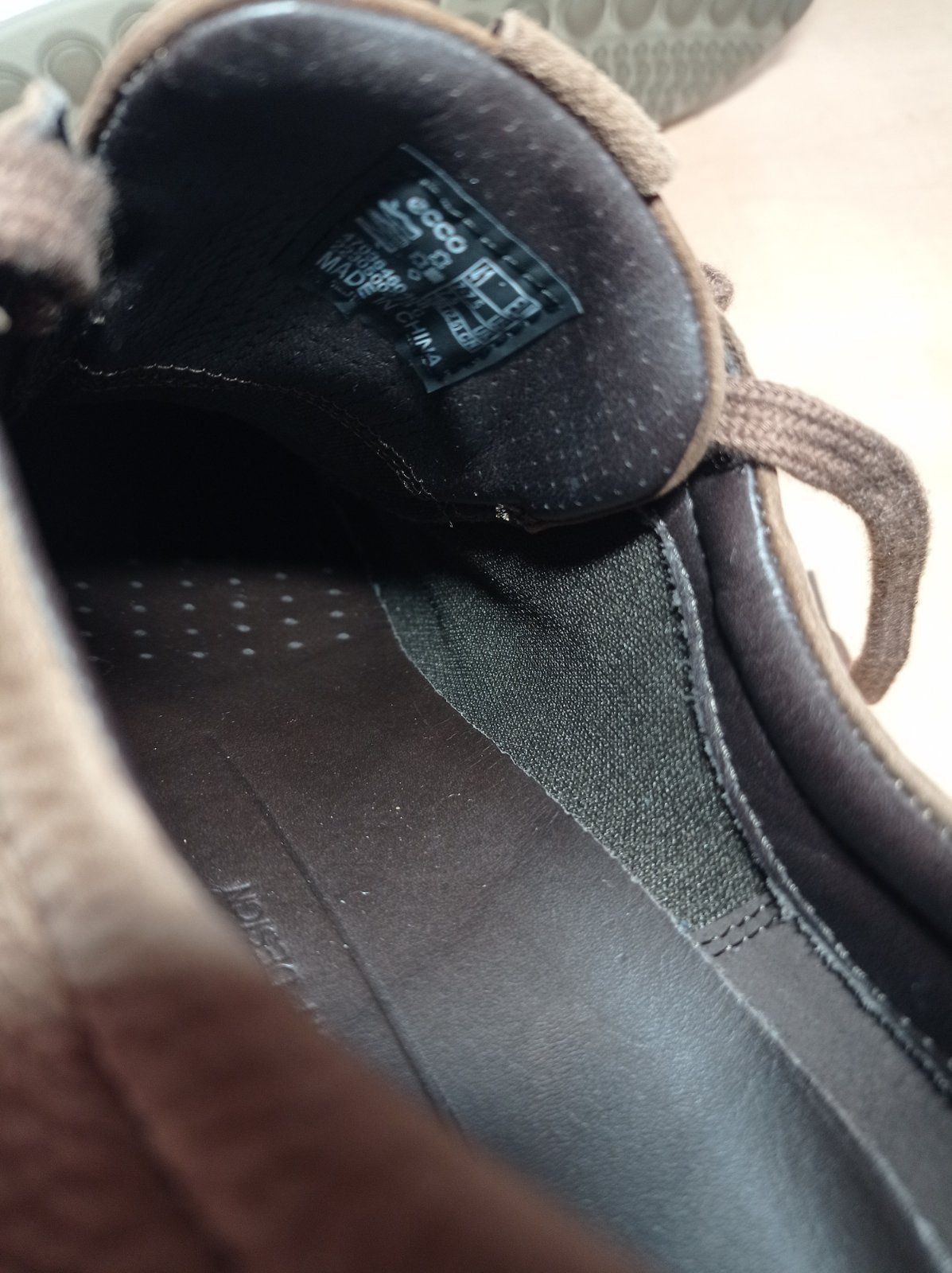 Кеди/кросівки шкіряні ECCO Soft 7 41р.