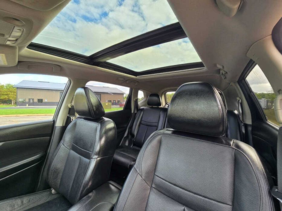 Nissan Rogue SL      2017