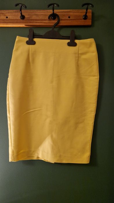 Spódnica obciska na zamek 34 XS żółta Reserved