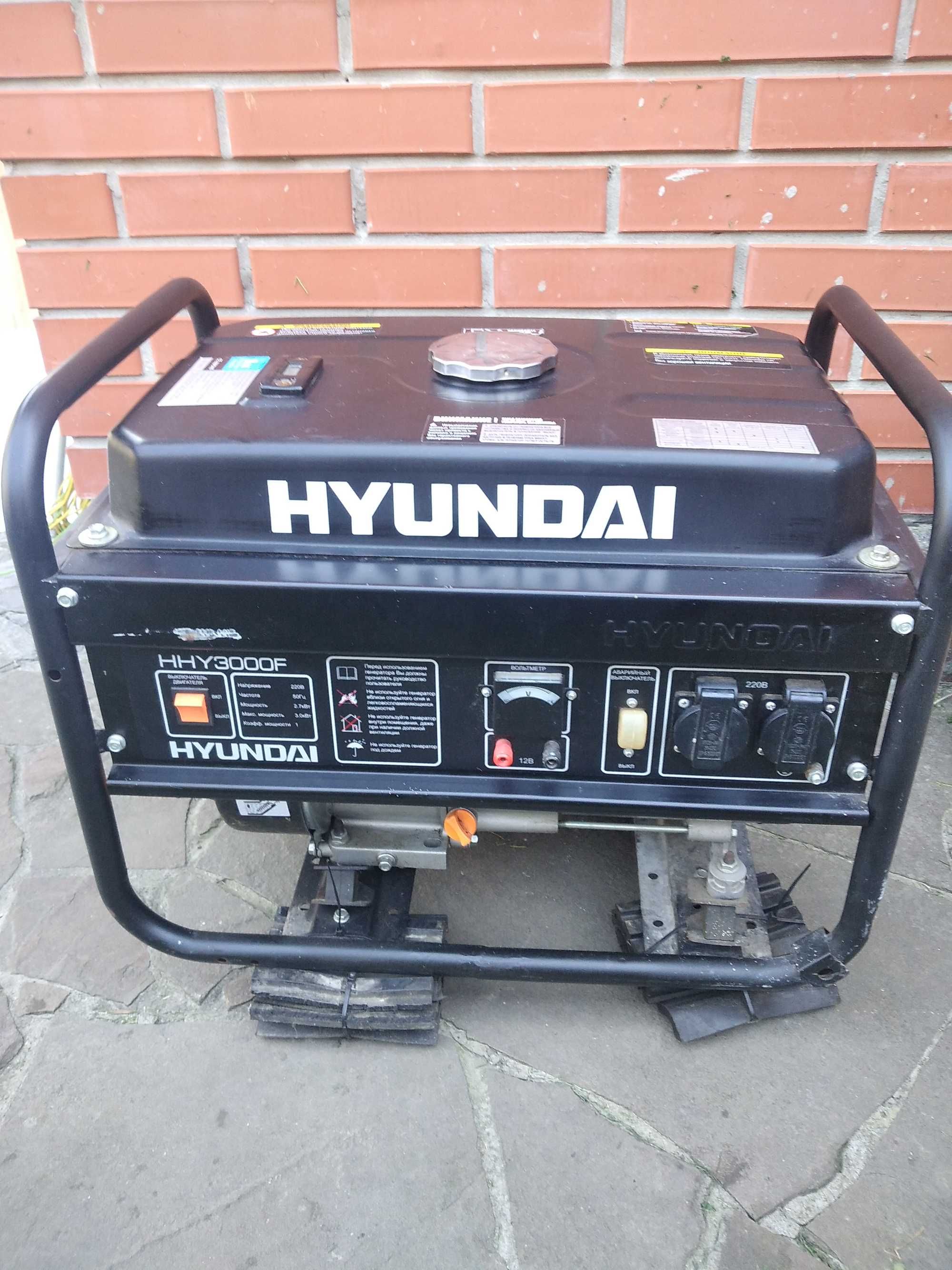 Генератор Hyundai, 3 кВт, бензин, AVR