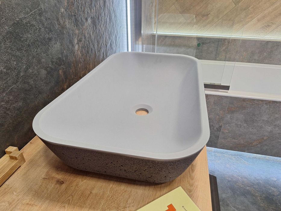 Umywalka łazienkowa nablatowa CHUCK 60x35 antracyt