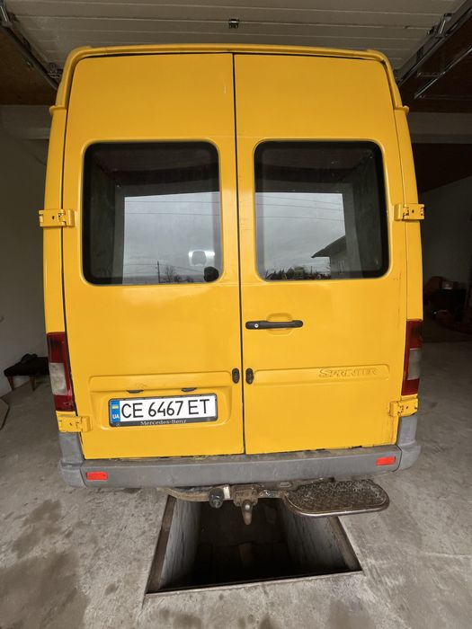 Мерседес спрінтер