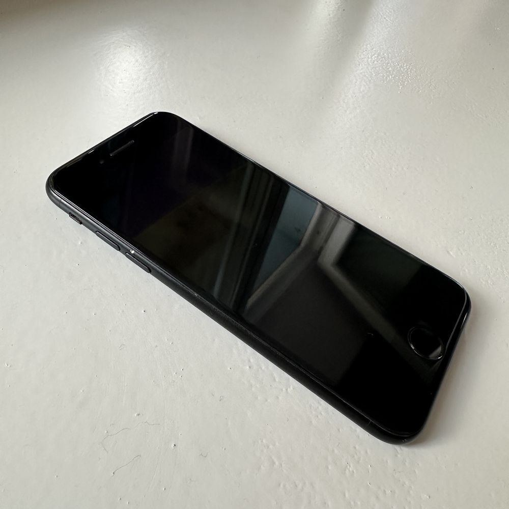 iPhone 7 32gb neverlok