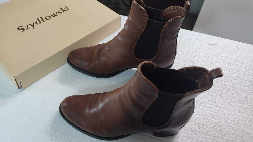 Sprzedam buty damskie 38