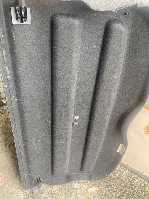 Полиця багажника Сітроен С4