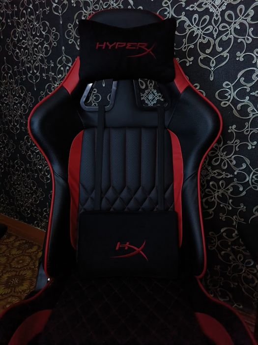 Ігрове крісло HyperX