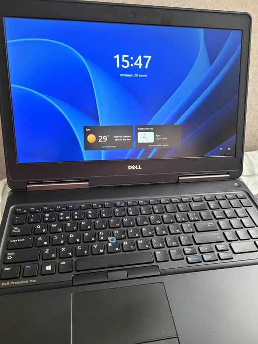 Ноутбук Dell Precision 7510 15,6 i7-6820HQ, 32Gb, 256/500Gb, AMD M375X