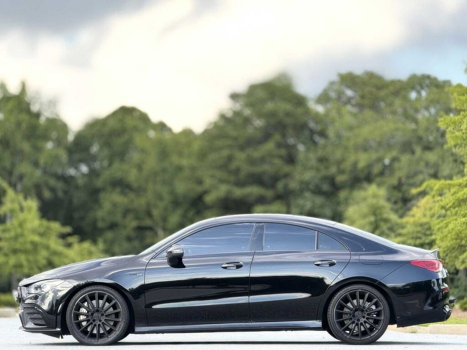 Mercedes-Benz CLA AMG CLA 35 4MATIC      2023