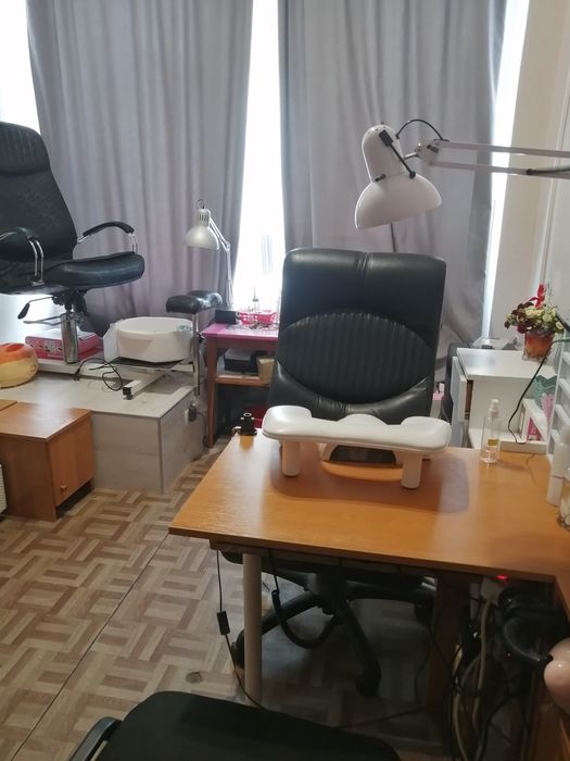 Продам готовий бізнес маникюр/Продам обладнання для маникюру