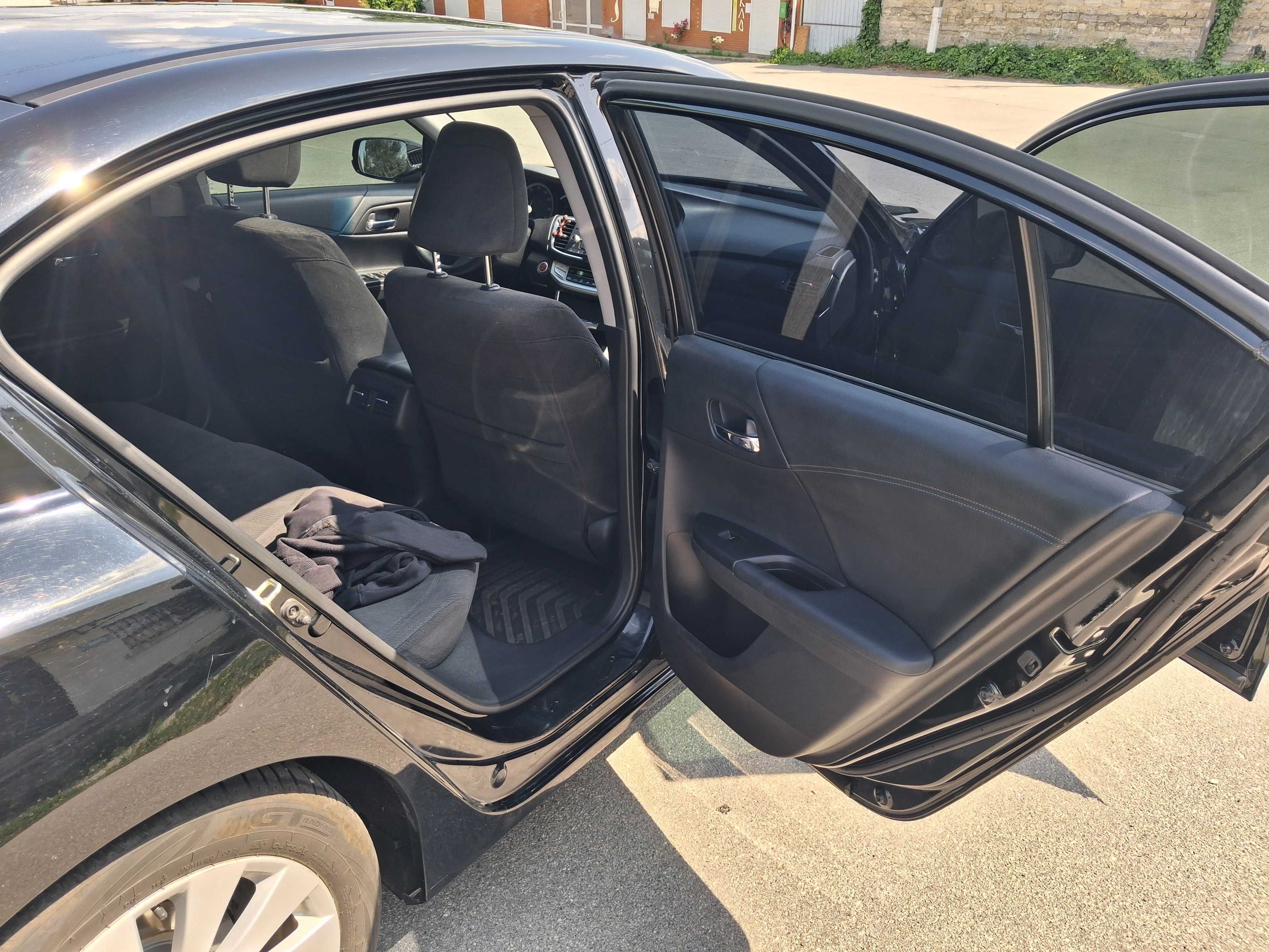 Honda Accord 9 2.4