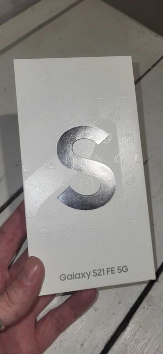 Samsung Galaxy S21 Fe 5G 256ГБ/8ГБ оригинальная коробка